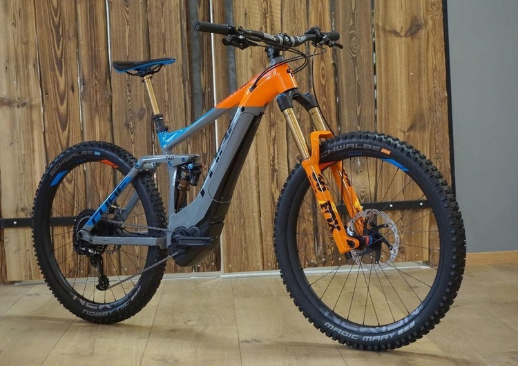 https://www.bike-life.cz/UserFiles/Image/CUBE-2018/hyb-2.jpeg