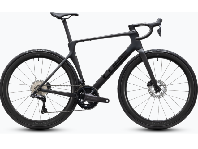 Silniční kolo Cube AGREE C:62 PRO carbon´n´black 2027