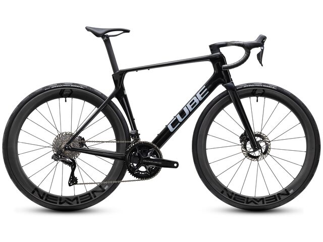 Silniční kolo Cube AGREE C:62 SLT Di2 blackpearl´n´switchwhite 2027