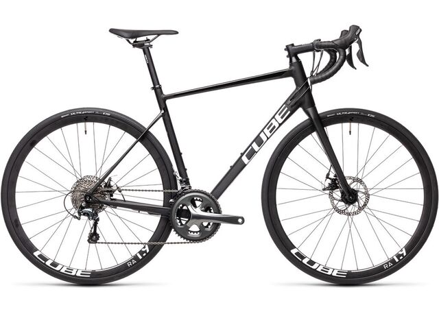 Silniční kolo CUBE ATTAIN RACE 2021 black´n´white