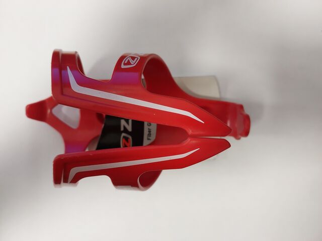 Zefal košík Fiber Glass červená/bílá