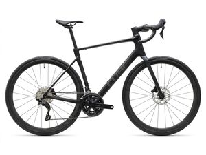 Silniční kolo Cube ATTAIN C:62 RACE carbon´n´coalchrome 2027