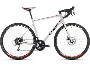 Silniční kolo CUBE ATTAIN PRO DISC 2019 white´n´red