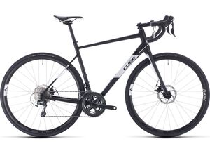 Silniční kolo CUBE ATTAIN RACE 2020 black´n´white