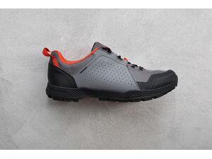 tretry CUBE ATX OX grey´n´cherry tomato